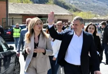 Kryetari i Komunës së Dibrës, Fisnik Mela, pret Zëvendësministren e Transportit, Kaltrina Zekolli Shaqiri – promovohen projekte infrastrukturore në Kosovrast