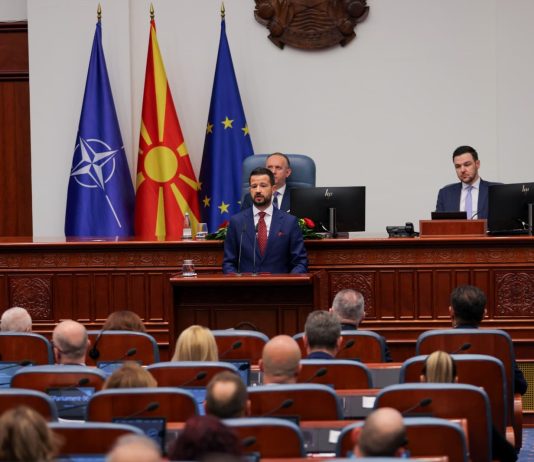 Kryeparlamentari Gashi: Vizita e Presidentit Milatović riafirmon bashkëpunimin Kosovë–Mali i Zi