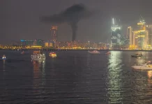 Nxorën pamje të sulmeve iraniane, 70 anglezë pas hekurave në Dubai, rrezikojnë 10 vite burg