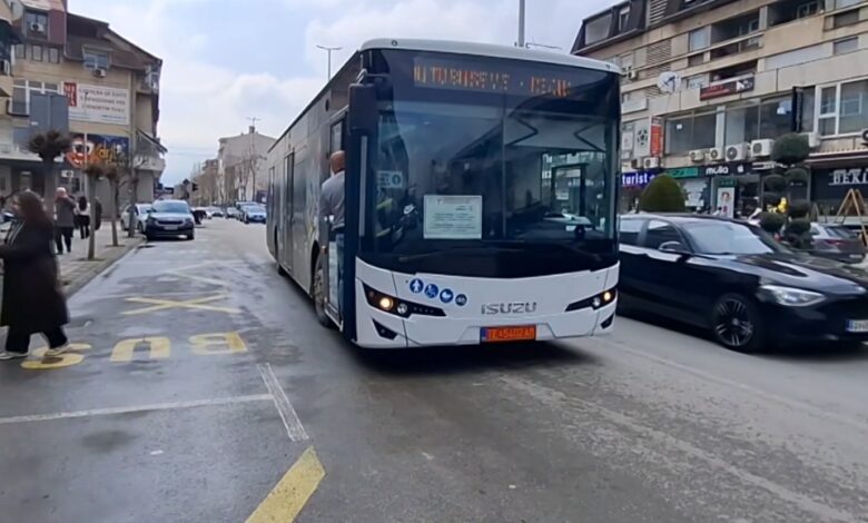 Kufizimet për furnizim me naftë kanë goditur edhe Tetovën  funksionimi i transportit publik vihet në pikëpyetje