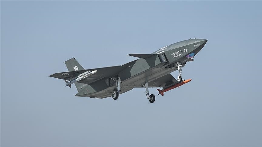 Turqia hakmerret ndaj Greqisë    Nis avionët luftarakë në Qipro