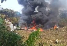 Rrëzohet një aeroplan ushtarak në Kolumbi, dyshohet se 110 ushtarë ishin në bord