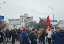 Nga punëdhënësit dhe humbësit më të mëdhenj deri te ndërmarrjet publike pa punonjës, por me drejtorë