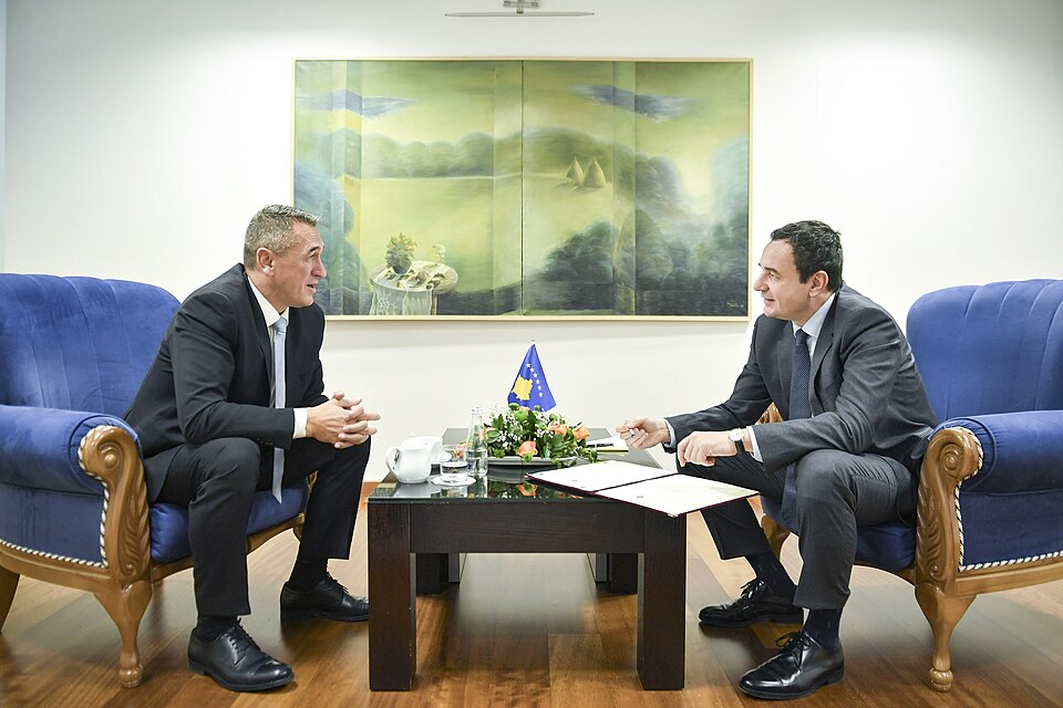 Rashiq për 24 hektarët e Manastirit të Deçanit  Kurti më tha se po e bën për shkakun tim