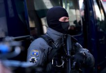 Këta janë pesë serbët e arrestuar për krime lufte në Syriganë të Skenderajt