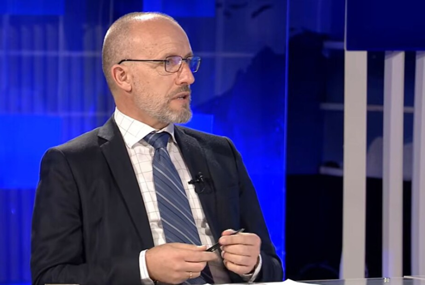 ziberi-me-kete-ligj-preket-autonomia-e-universiteteve