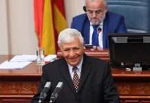 Deputeti që ‘dridhi’ Parlamentin e Maqedonisë: Jam Branko Manoillovski, por jam shqiptar