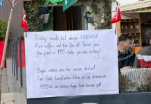 Kosovarët tregohen bujarë me turqit