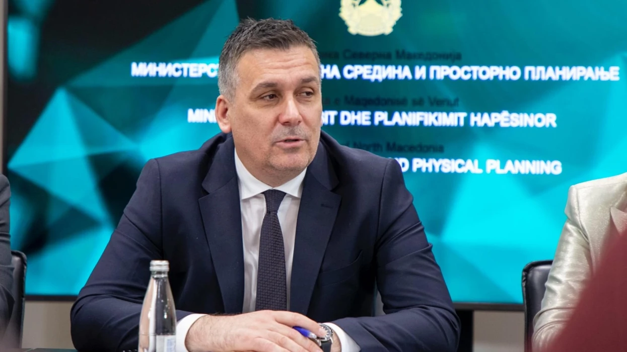 Hoxha  Regjistër digjital i ndotësve  për më shumë transparencë  përgjegjësi dhe besim