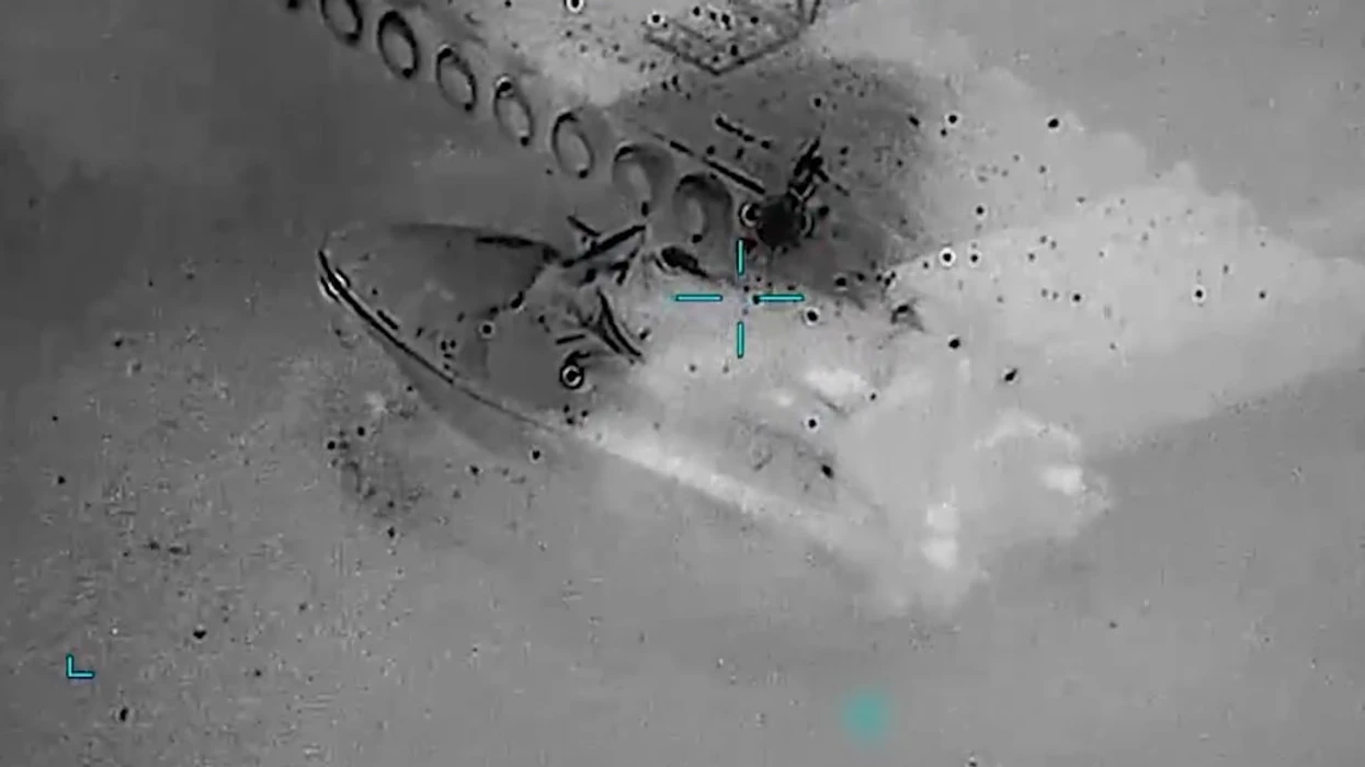 SHBA shkatërron 16 anije iraniane që minonin Ngushticën e Hormuzit