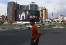 Irani do të mbajë ceremoni lamtumire treditore për Ajatollah Khamenein