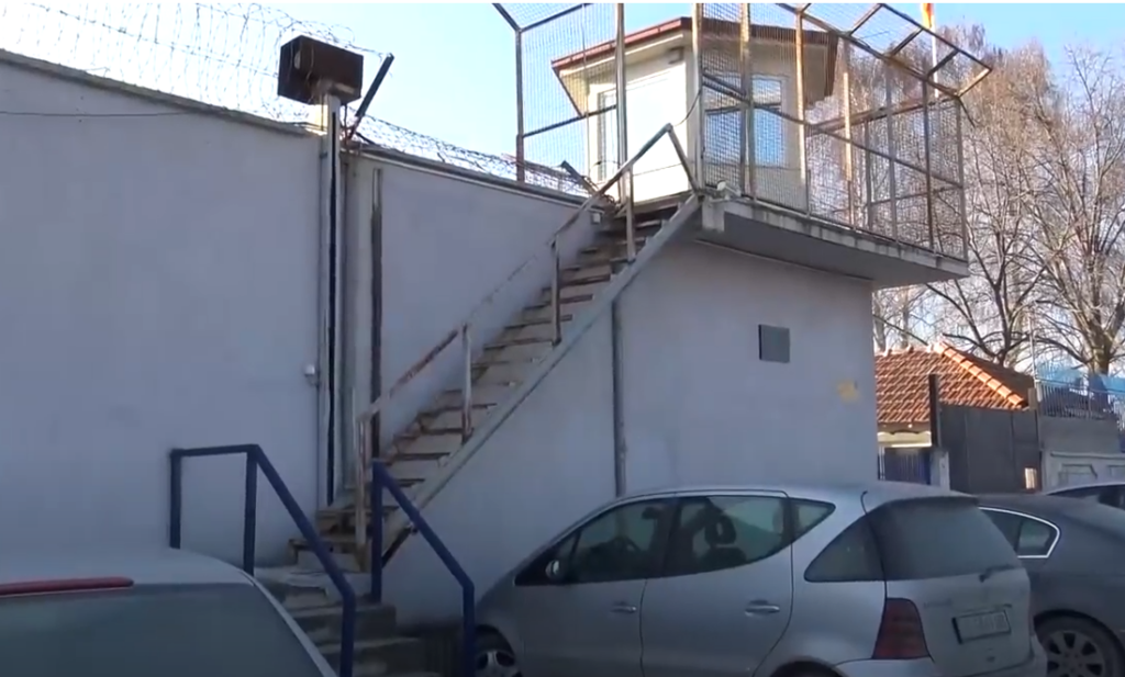 Incident i përgjakshëm në Burgun e Prilepit  I dënuari sulmon me mjet të mprehtë shokun e dhomës