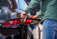 Ulet çmimi i naftës