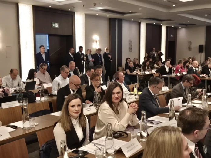 20260412105402_big_730x400_59