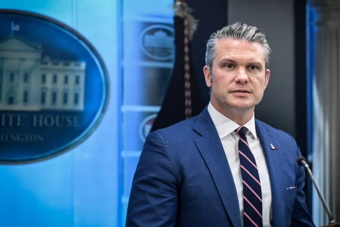 260406-pete-hegseth-ew-140p-e8fd1a