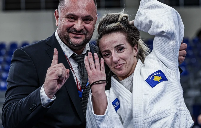 distria-kampione-e-evropes-per-here-te-katert