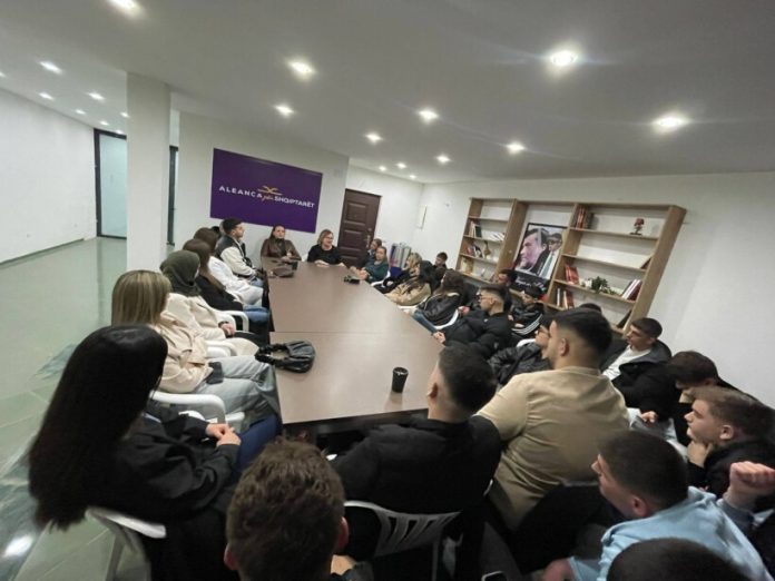 667330981_1483748163765729_1172544094563565076_n