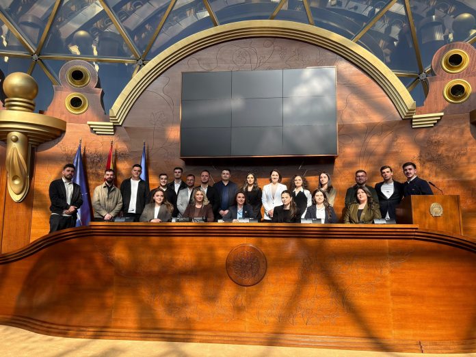 668094764_1353538220133261_6578254902919555134_n