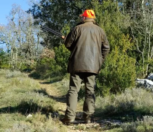 Dyshohen se e kanë dëmtuar buxhetin për 2.5 milionë denarë, padi ndaj dy anëtarëve të shoqatës