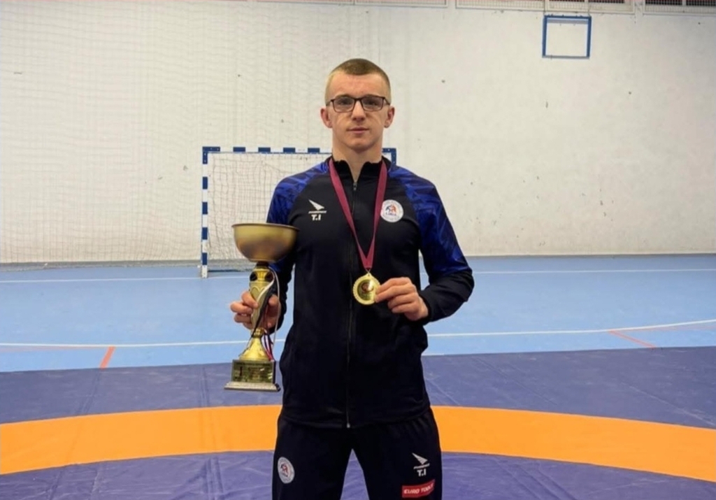 Trim Ismaili ngre alarmin për diskriminim në sport  Meritokracia po anashkalohet në listën e vauçerëve