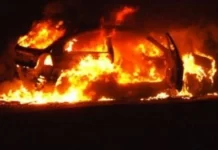 Digjet një automjet në Kumanovë, disa persona përfundojnë në spital