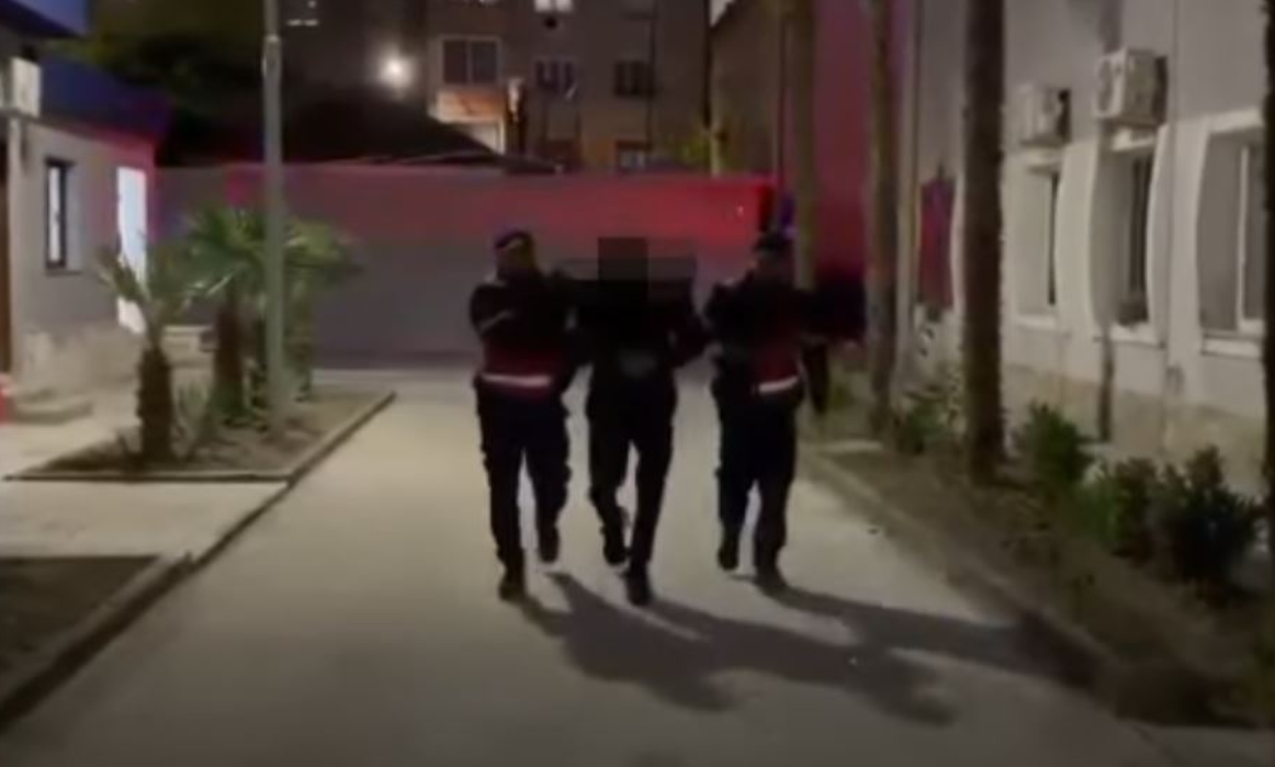 Shtetas i Maqedonisë së Veriut arrestohet për drogë në Vlorë