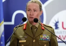 Për herë të parë në histori, Australia vë një grua në krye të ushtrisë