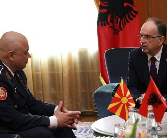 Presidenti Begaj takim me Shefin e Shtabit të Përgjithshëm të Maqedonisë së Veriut