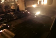 Zjarri i madh përfshinë fabrika e makineri
