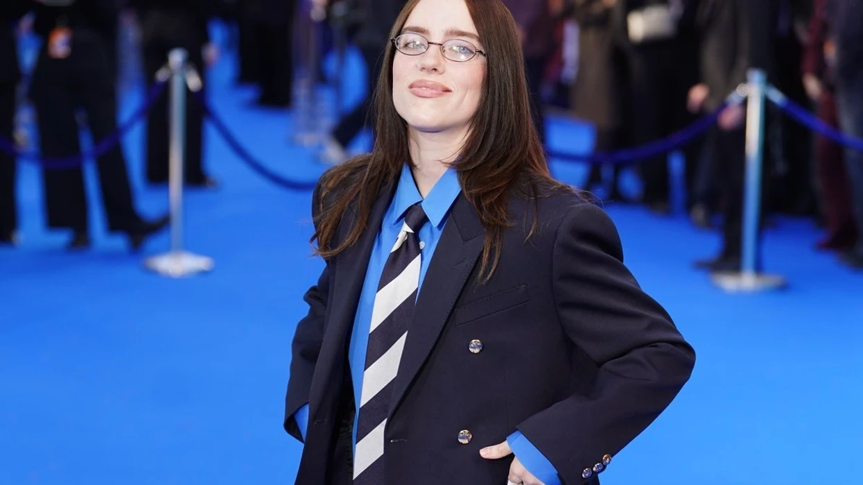 Billie Eilish rrëfen luftën me trupin: "Ishte marrëdhënie toksike"
