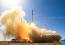Raketa Long March-12B përfundon me sukses fluturimin e parë