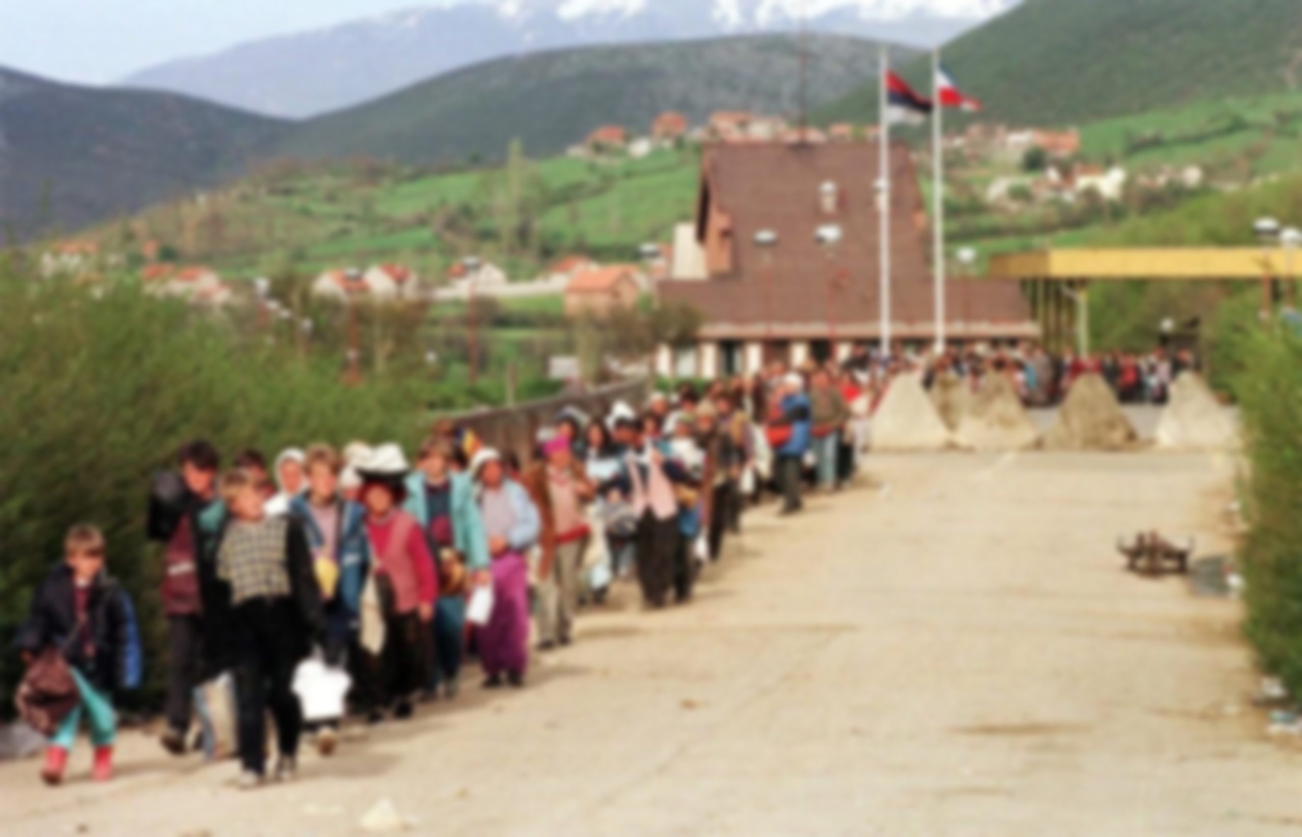  Në kufirin mes Kosovës dhe Serbisë  i pashë për herë të parë prindërit e mi të poshtëroheshin 