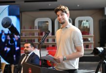 Ademi: Nuk pranojmë zgjidhje gjysmake, kërkojmë zbatim të plotë të ligjit për gjuhët