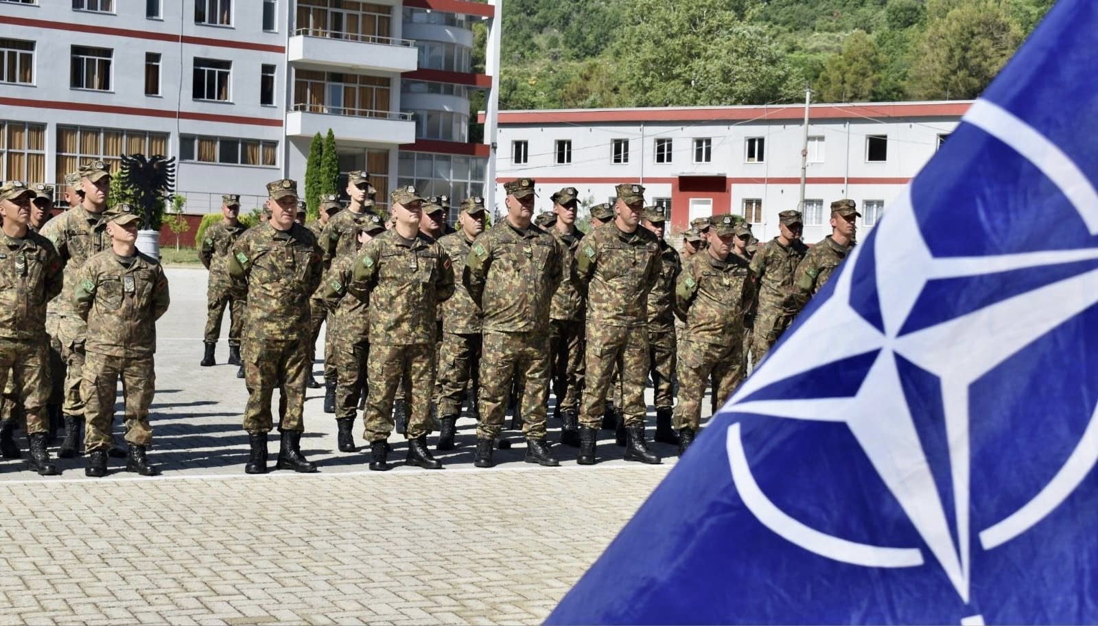 forcat-tokesore-te-shqiperise-nisen-drejt-kosoves-si-pjese-e-kontigjentit-te-kfor-it