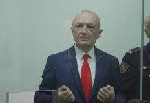 Meta “del nga burgu”, merr Ok për të marrë pjesë në funeralin e të atit në Skrapar