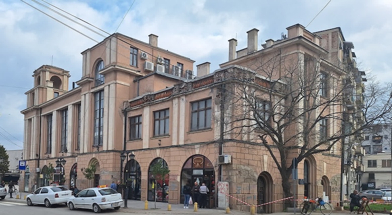 Mbi 250 rrugë në Kumanovë  vetëm dy apo tri në gjuhën shqipe