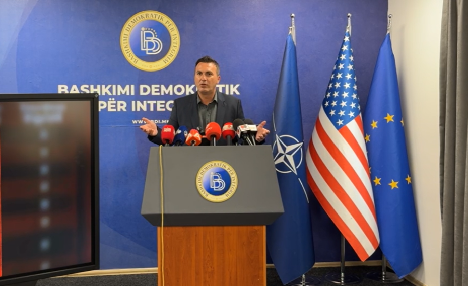 Rikonstruktimi i Qeverisë  Ademi  VMRO DPMNE po dikton emrat e ministrave shqiptarë