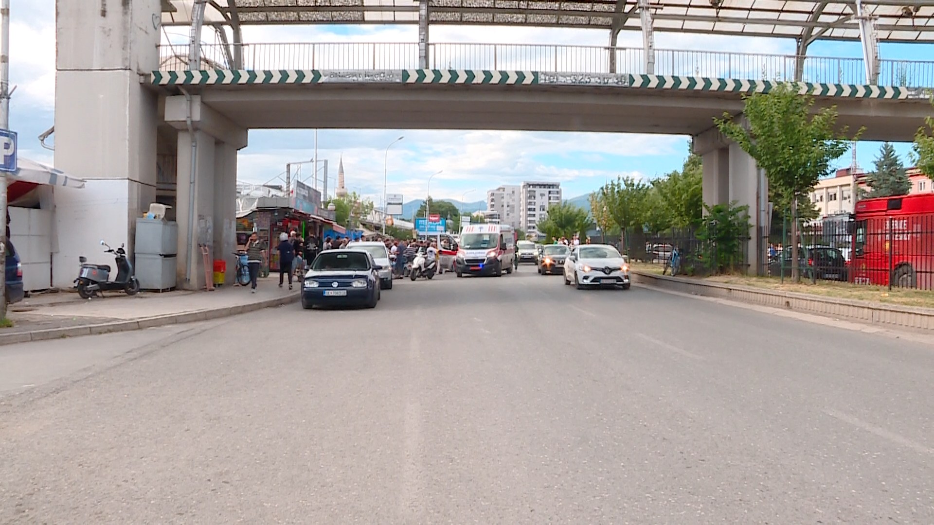 Banorët kërkojnë zgjidhje të shpejtë për vendkalimin e diskutueshëm në Bit Pazar