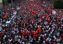 Shqipëria në protestë – Kundërshtime për Sazanin, Zvërnecin dhe pronat në zonën e Kakomesë