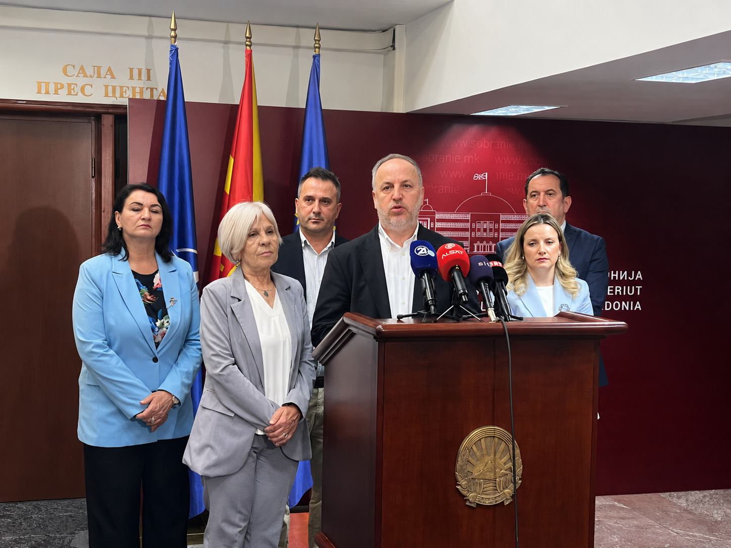 Azizi: Përfaqësimi i drejtë vendoset për herë të parë në ligj – kërkohet miratim me procedurë Badenter 