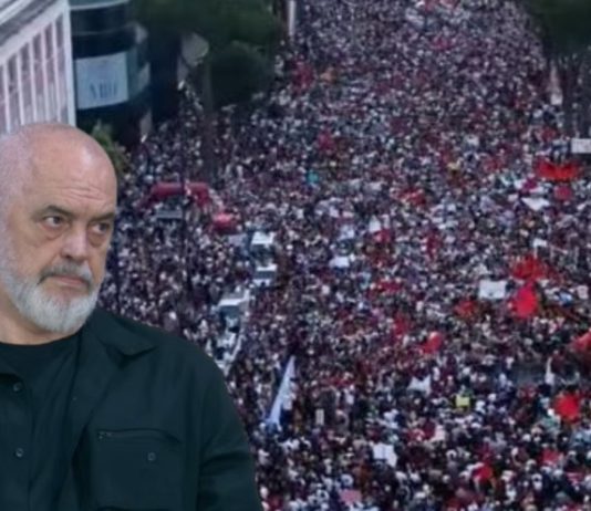 “Ata nga Kosova dhe Tetova hedhin gurë në bulevard dhe fshehin dorën”/ Protesta në kryeqytet, Rama: Të rinjtë pastruan zhulin e molotovarëve