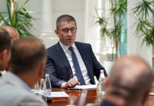 Mickoski i kënaqur me VLEN-in: Kemi bashkëpunim jashtëzakonisht miqësor