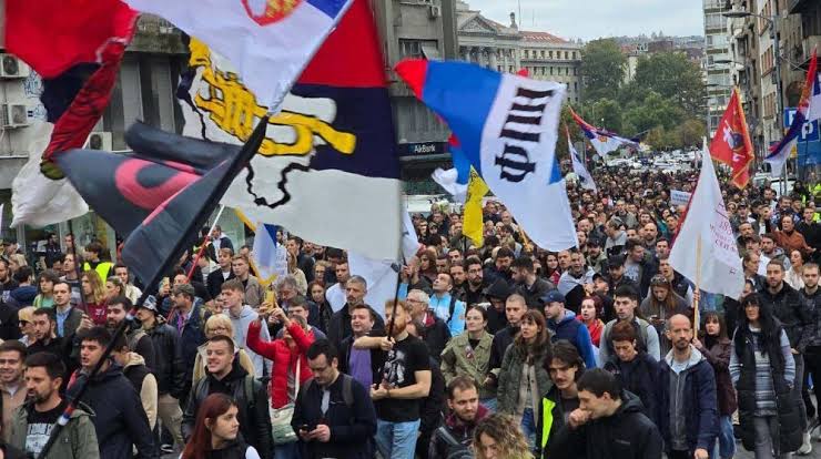 Studentën serbë  Serbët në Kosovë s janë të shtypur