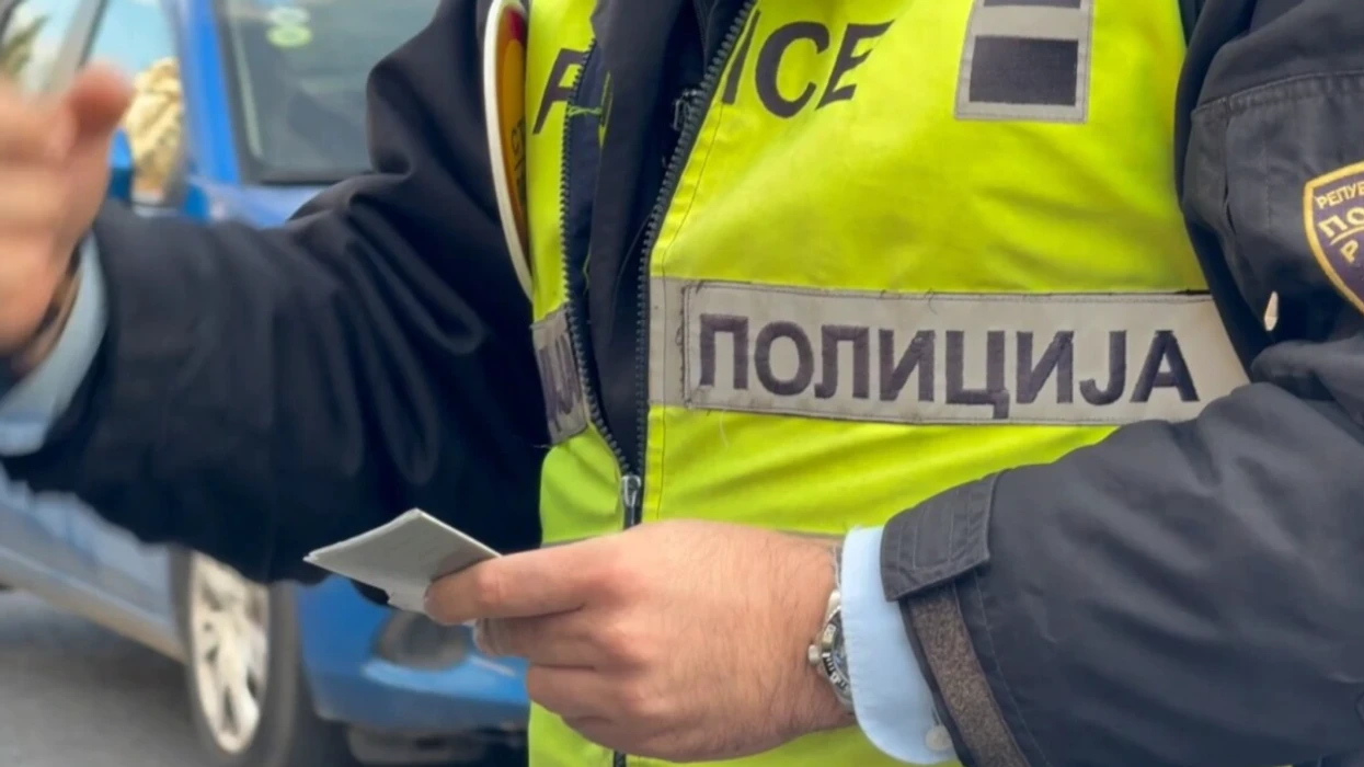 Ndalohen 15 shoferë për 24 orë  vozitën pa leje