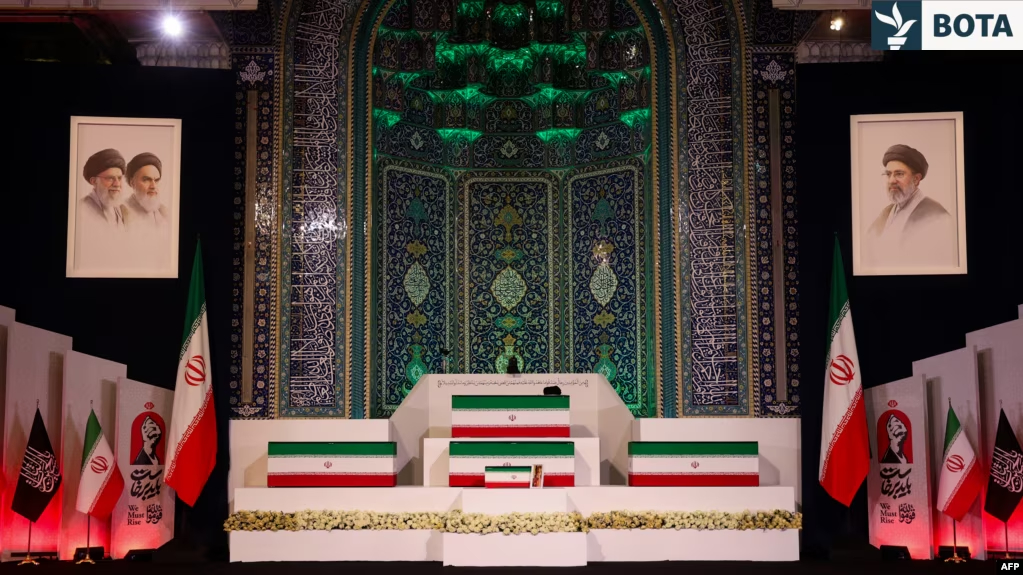 irani-i-jep-lamtumiren-khameneit-me-ceremoni-peseditore