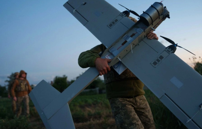 Si po godasin dronët ukrainas linjat jetike të furnizimit rus