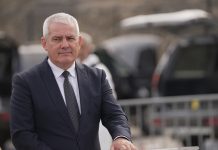 Sveçla shpall non grata ministren serbe, i ndalohet hyrja në Kosovë