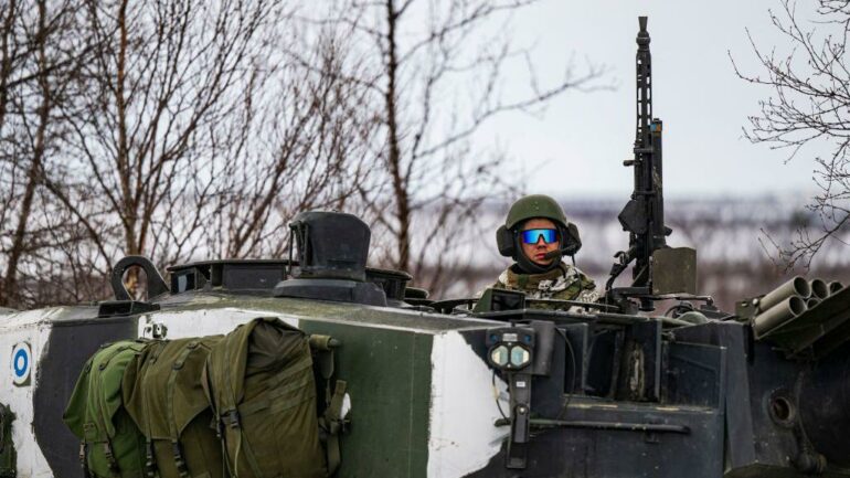 moska-kercenon-hapur-medvedev-finlanda-ne-listen-e-objektivave-per-armet-berthamore-ruse