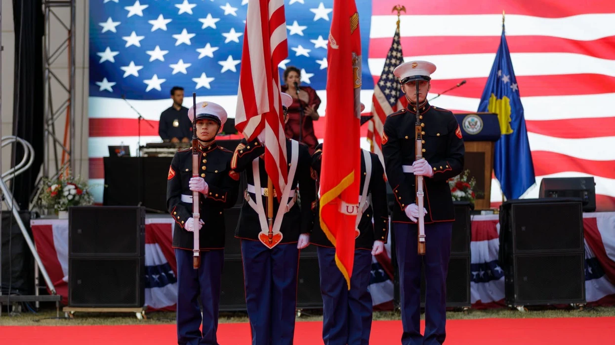 250-vjet-te-pavaresise-se-shba-se-prattipati-amerika-qendron-perkrah-kosoves