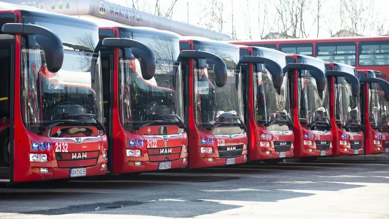 Shqipëria zgjedh furnizuesin e 150 autobusëve elektrikë: çmimi më i ulët fitoi oferta e IKARUS 